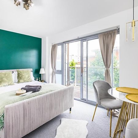 Bow Wharf Apartments London Kültér fotó