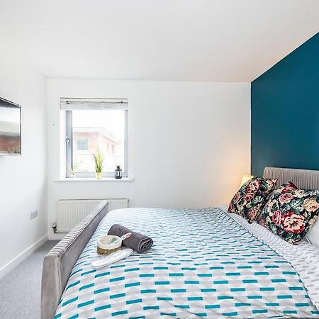 Bow Wharf Apartments London Kültér fotó